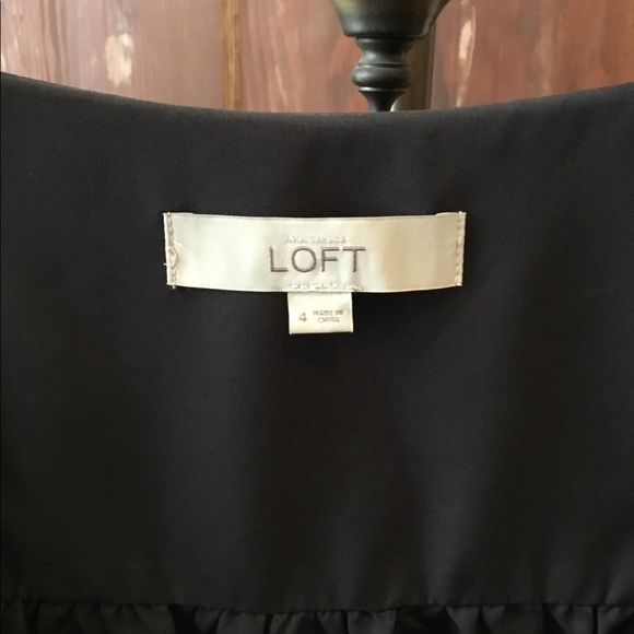 Ann Taylor Loft dress size 4 - Picture 2 of 3